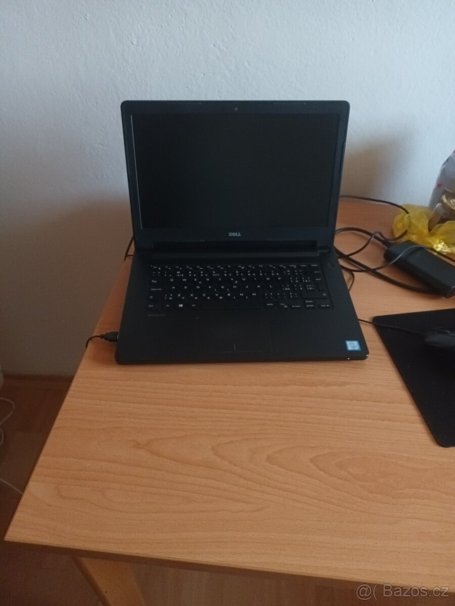 Dell Latitude 3470 8/256 GB - 4