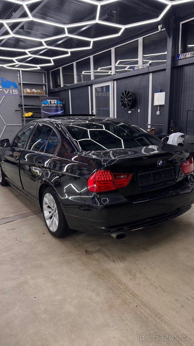 Bmw E90 / 320i / 125kw / manual / 2009 - 4