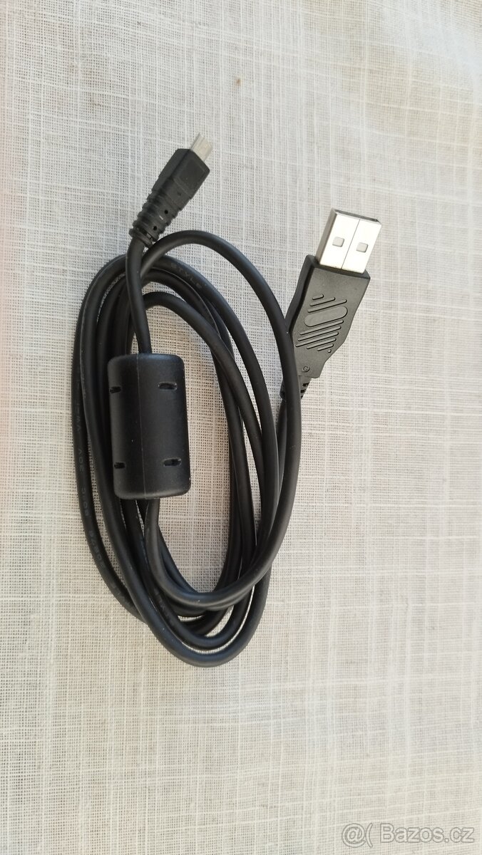 Nikon D5100 + objektivy - 4