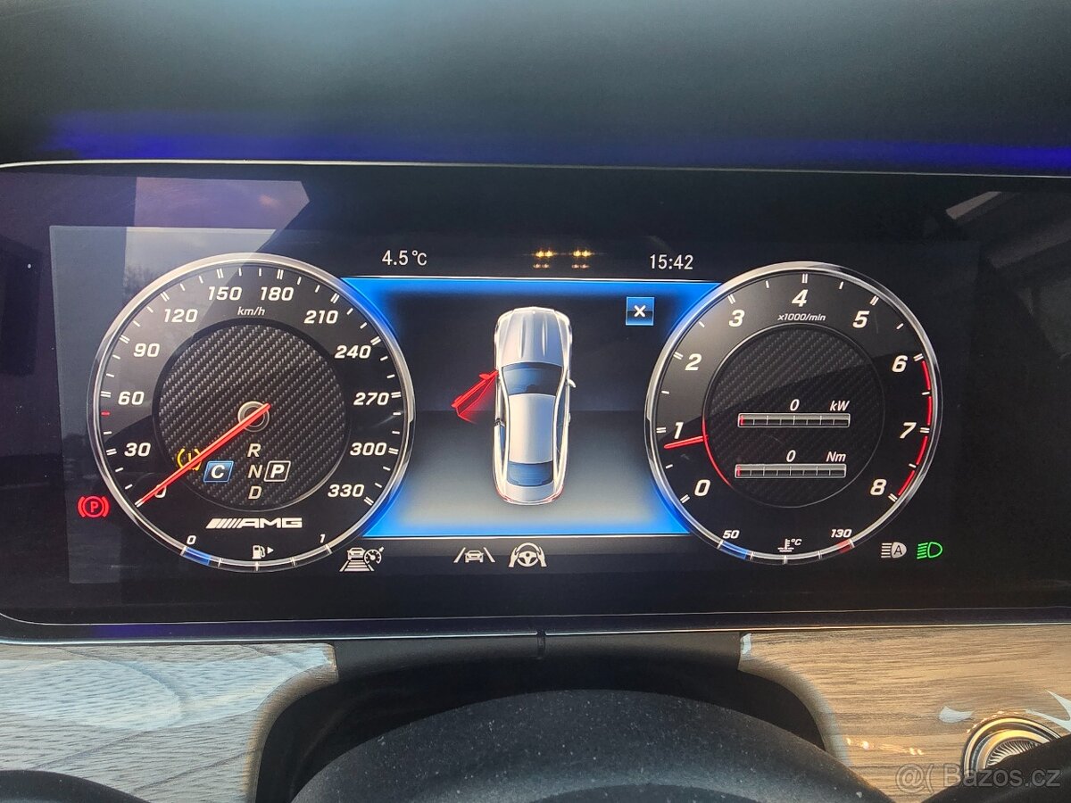 Mercedes E220 CDI 143kw Coupe - 4