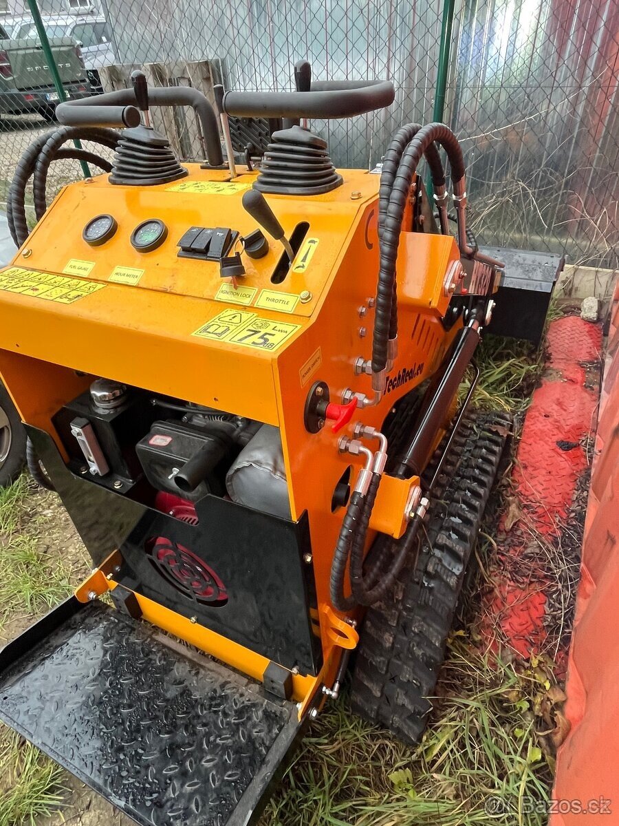 Mini Nakladač HT320 diesel - 4