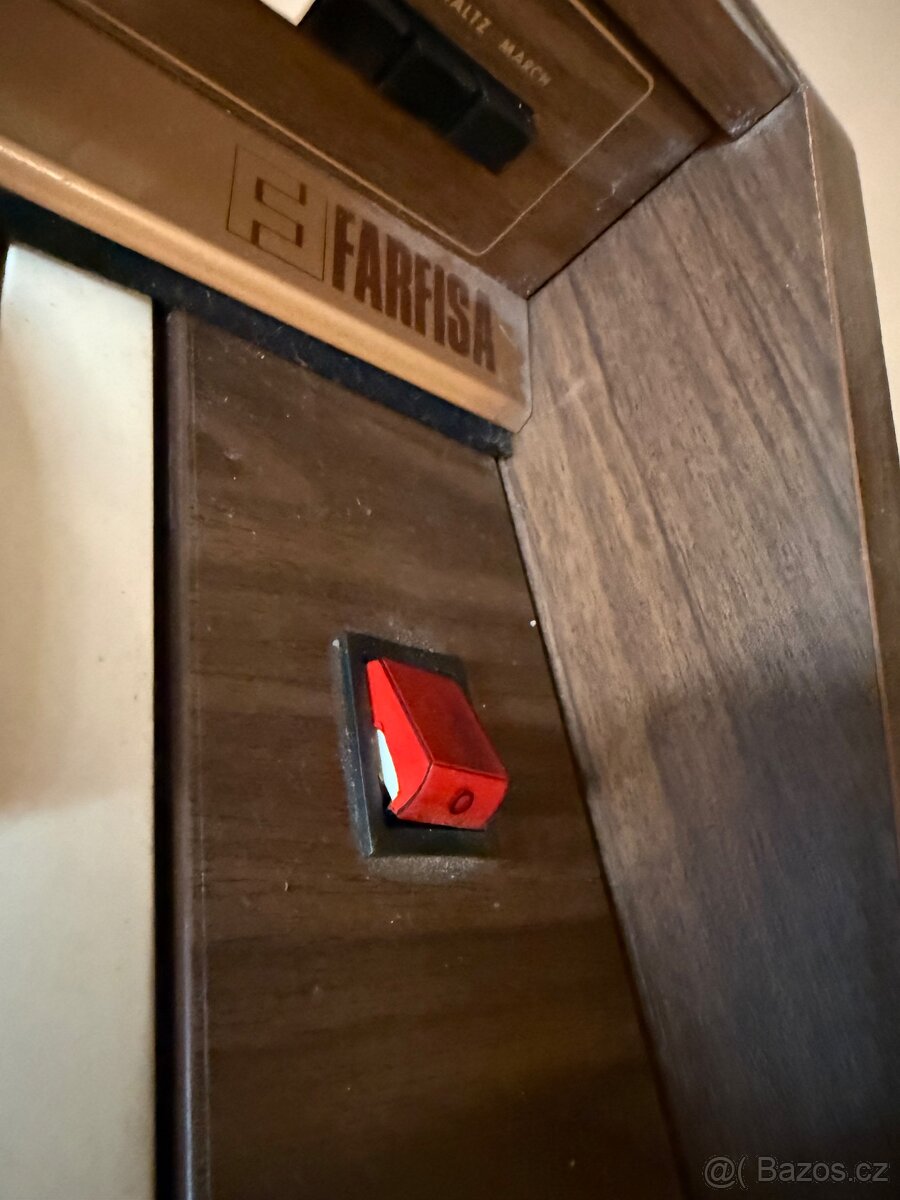Organ Farfisa Matador LR - 4