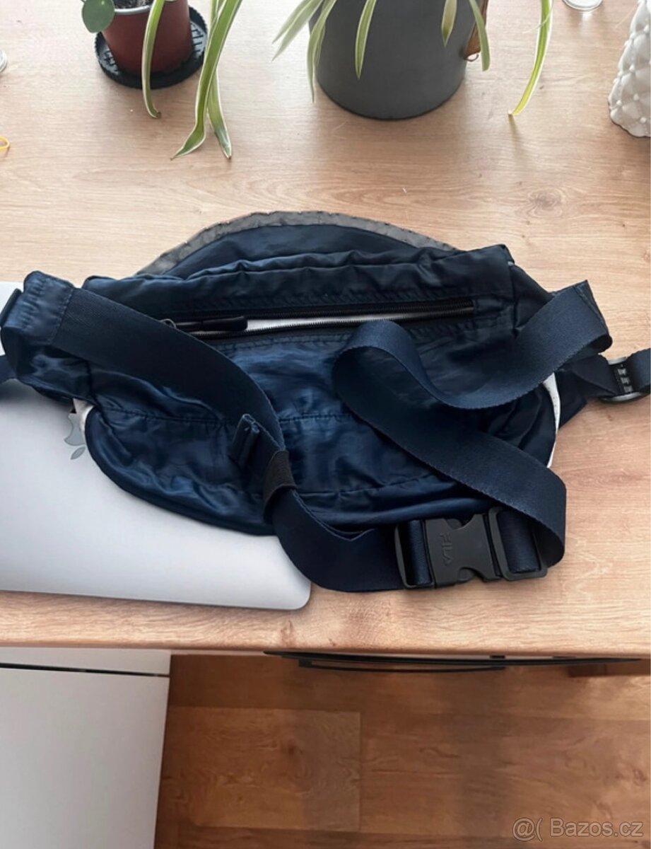 FIla weist bag - 4