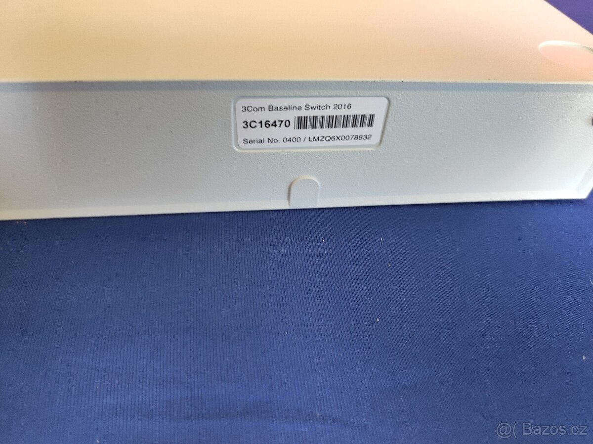 Switch 3Com 3C16470 BaseLine 16xLAN 10/100 - 4