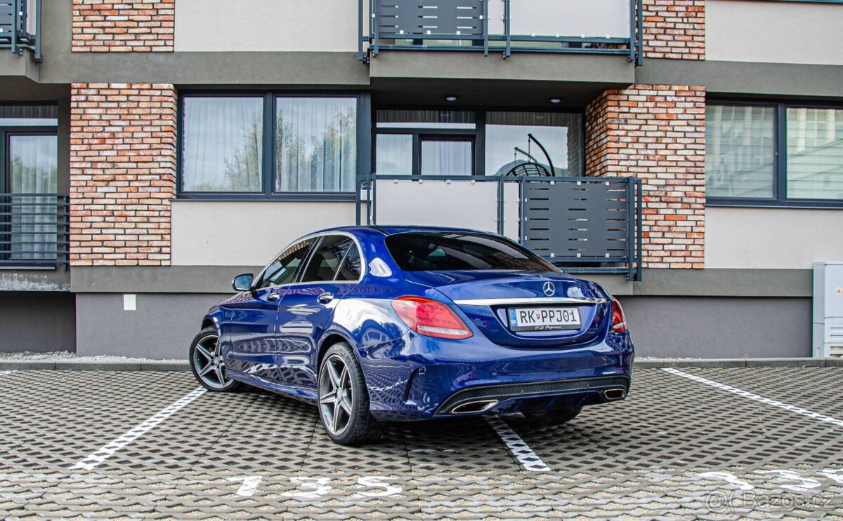 Mercedes-Benz C400 trieda Sedan 4matic A/T - 4