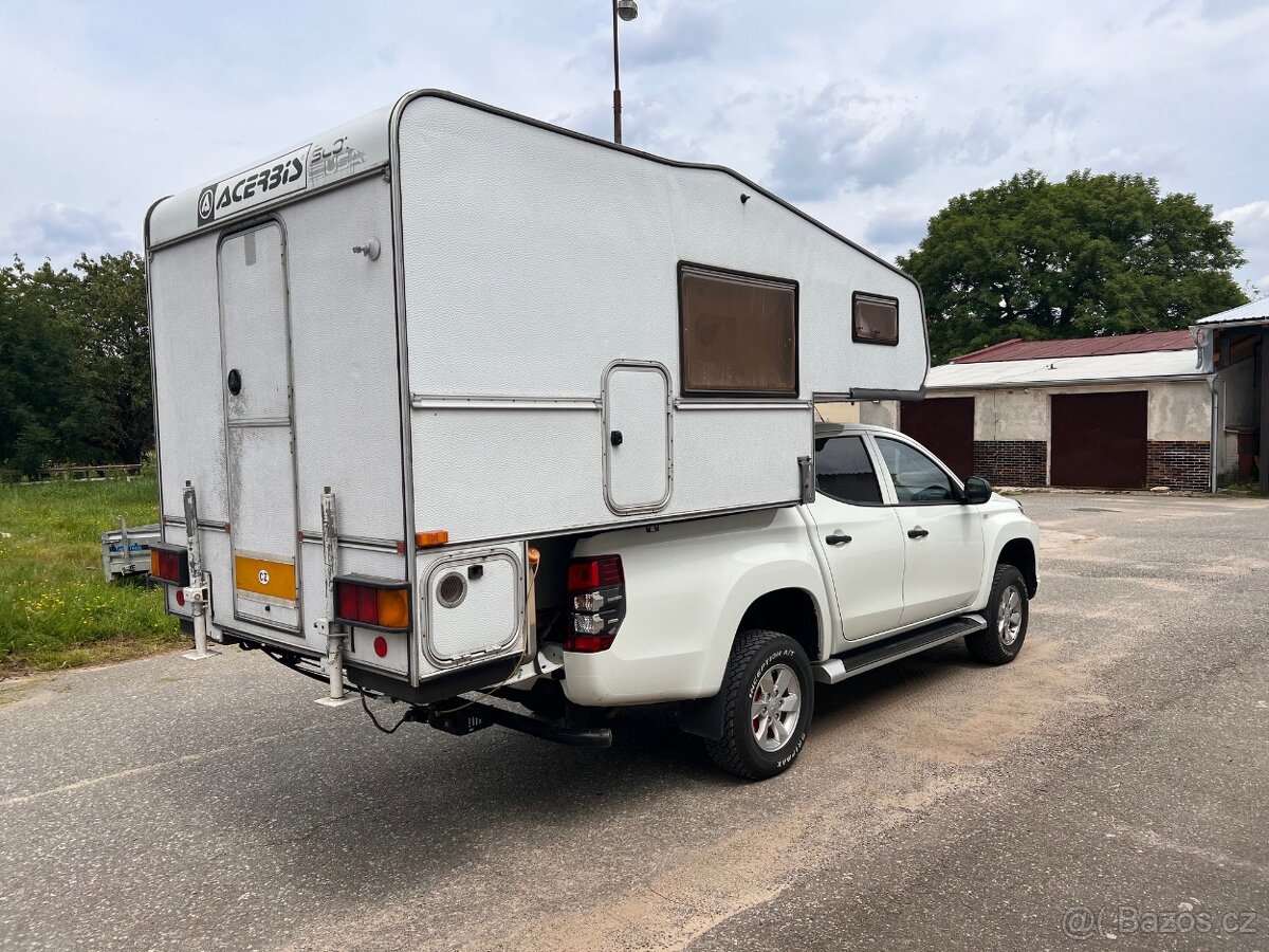 Obytná nástavba na pick-up - 4