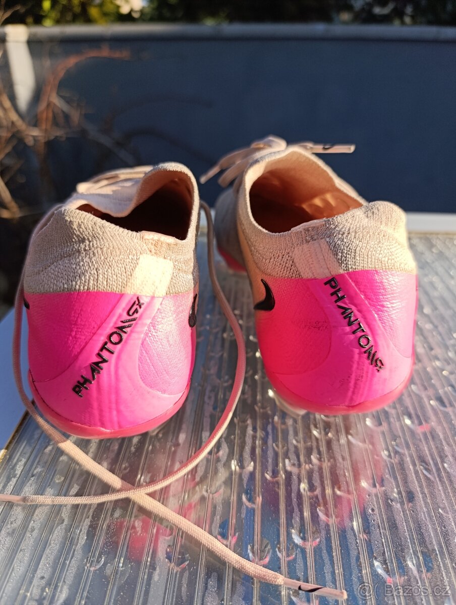 Prodám kopačky Nike Phantom vel 6,5 - 4