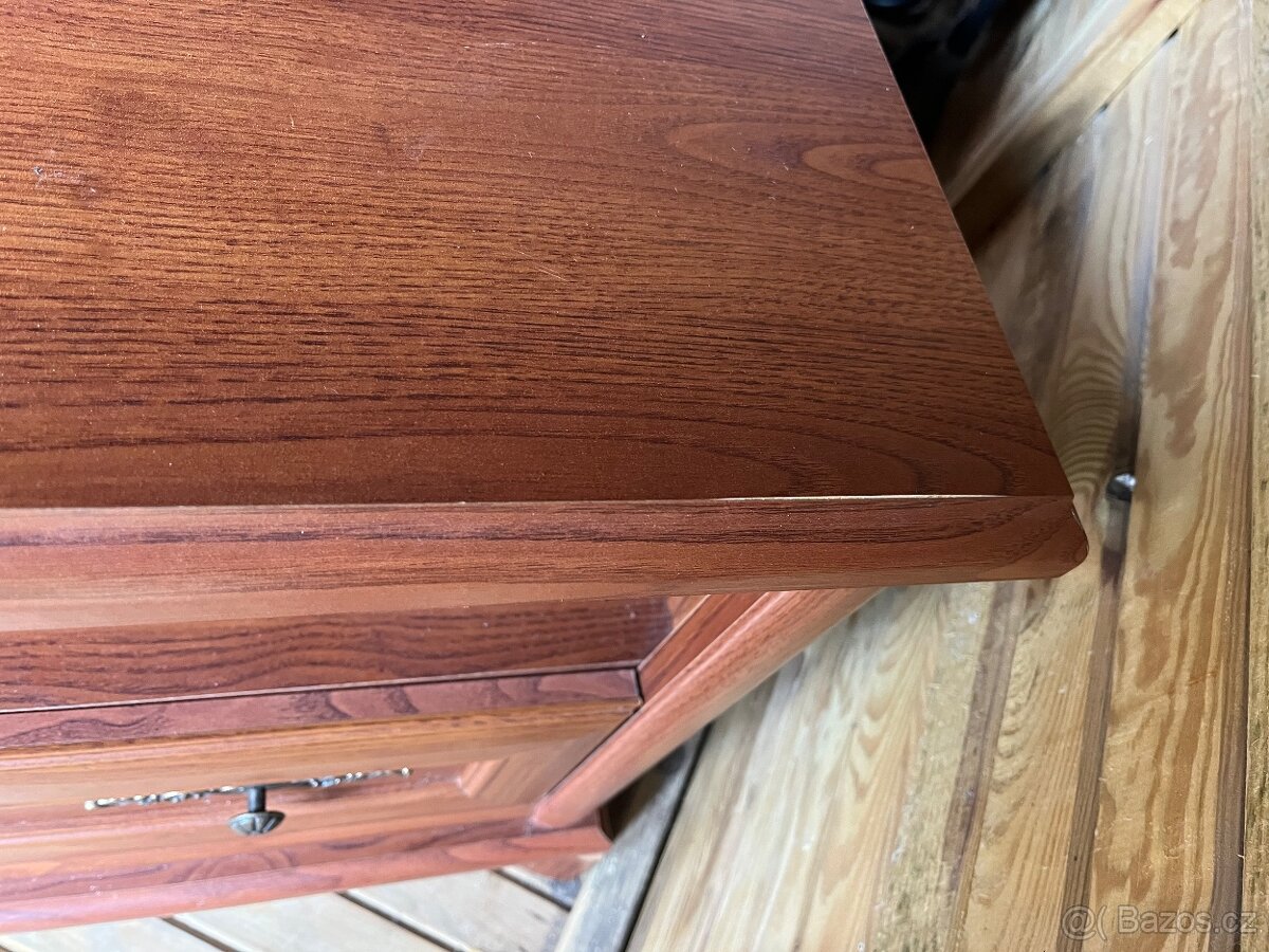 Televizní stolek - 4