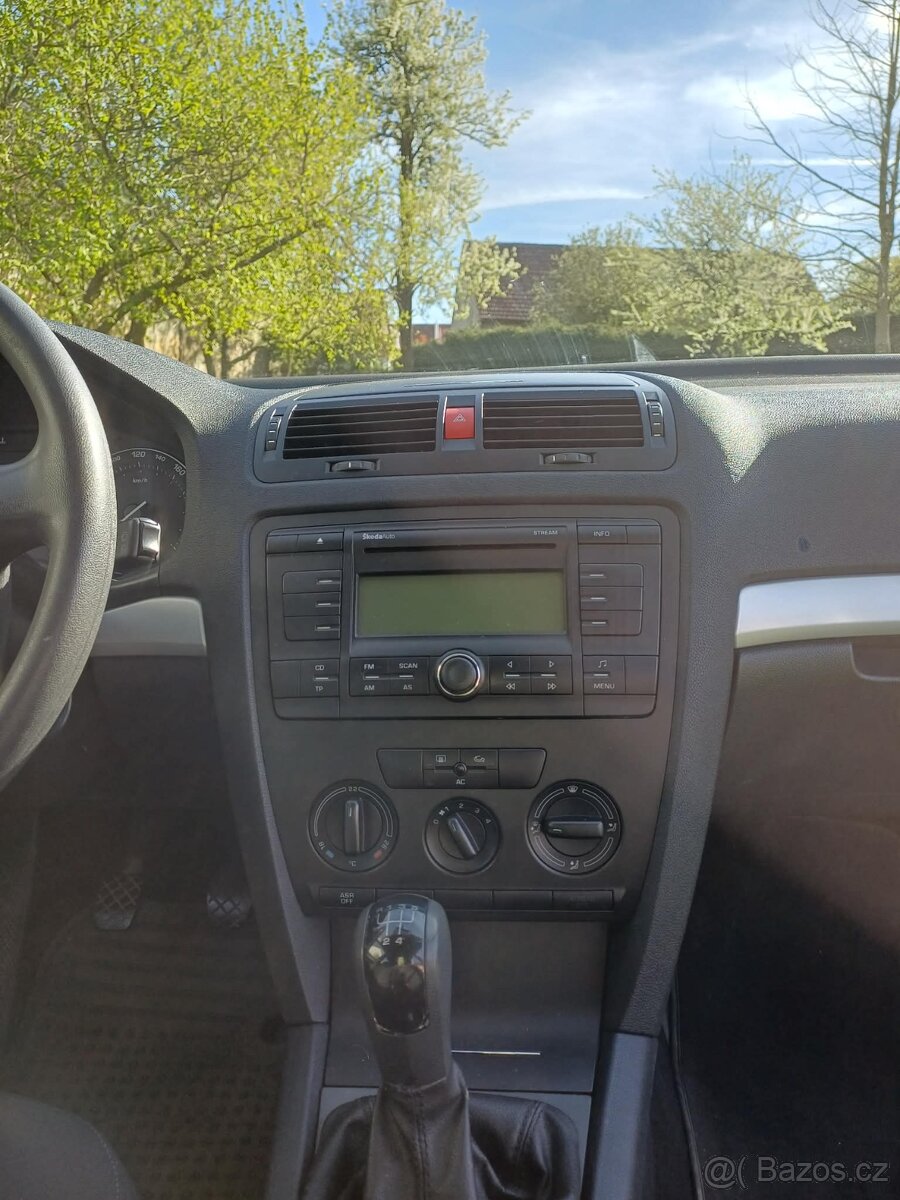Škoda octavia 2.generace - 4