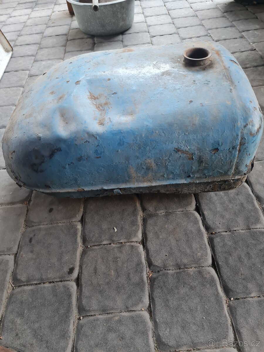 palivová nádrž zetor 25 - 4