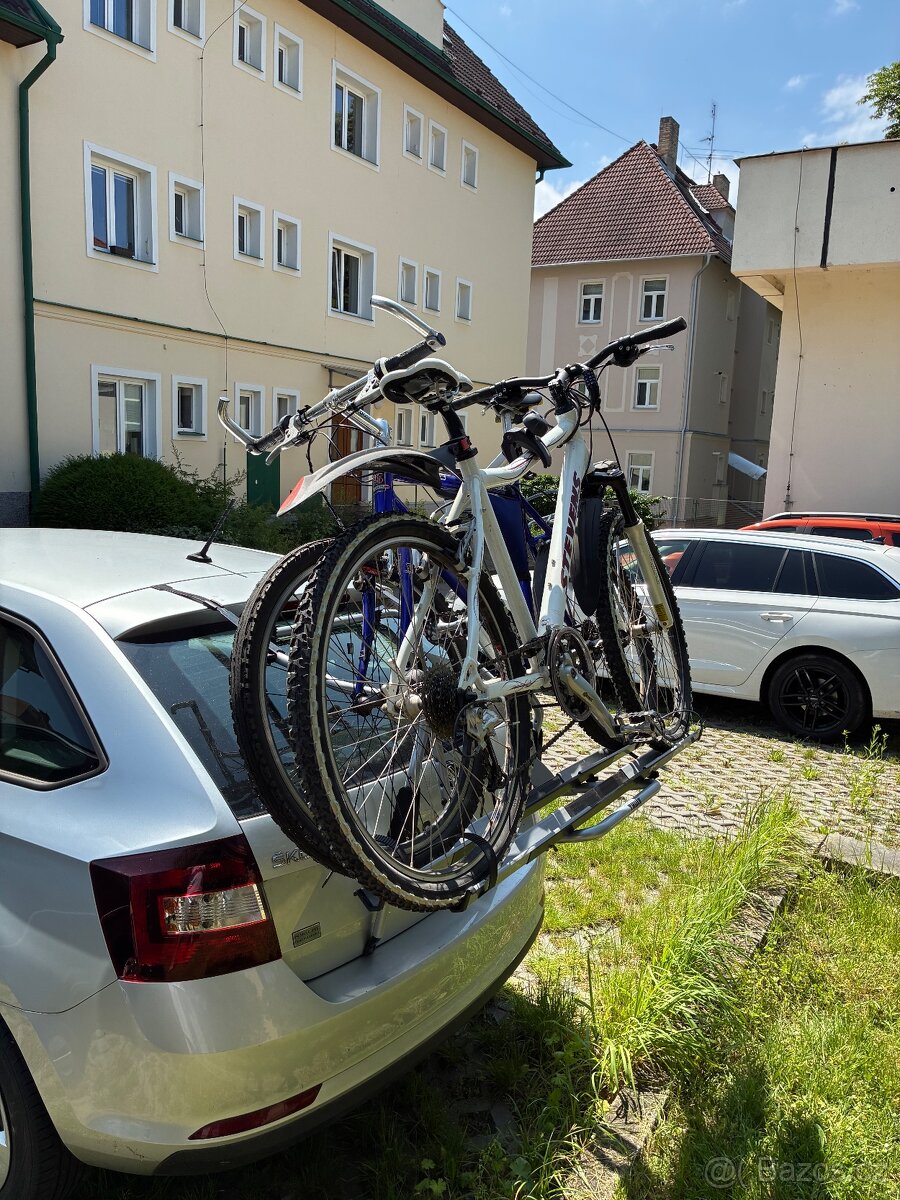 nosič 2 kol na zadní dveře - 4