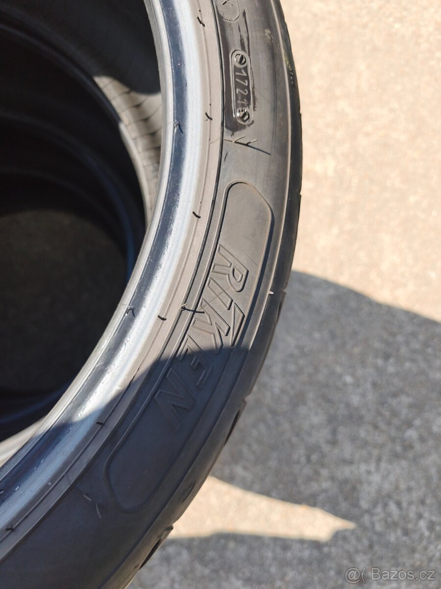 235/40 R19 letní Riken - 4