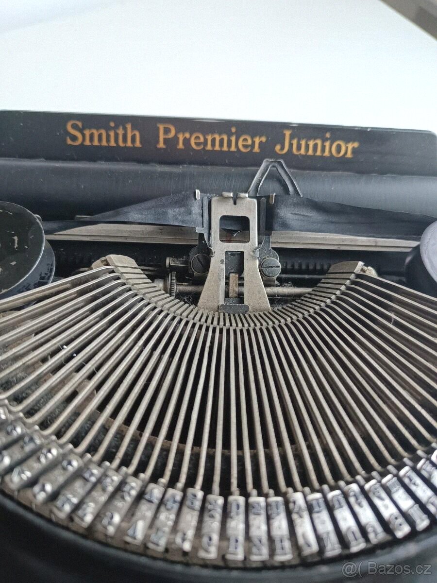Starožitný psací stroj - Smith Premier Junior - 4