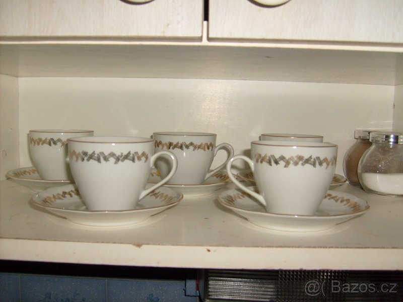 HRNÍČKY ZA 100 KČ - 4