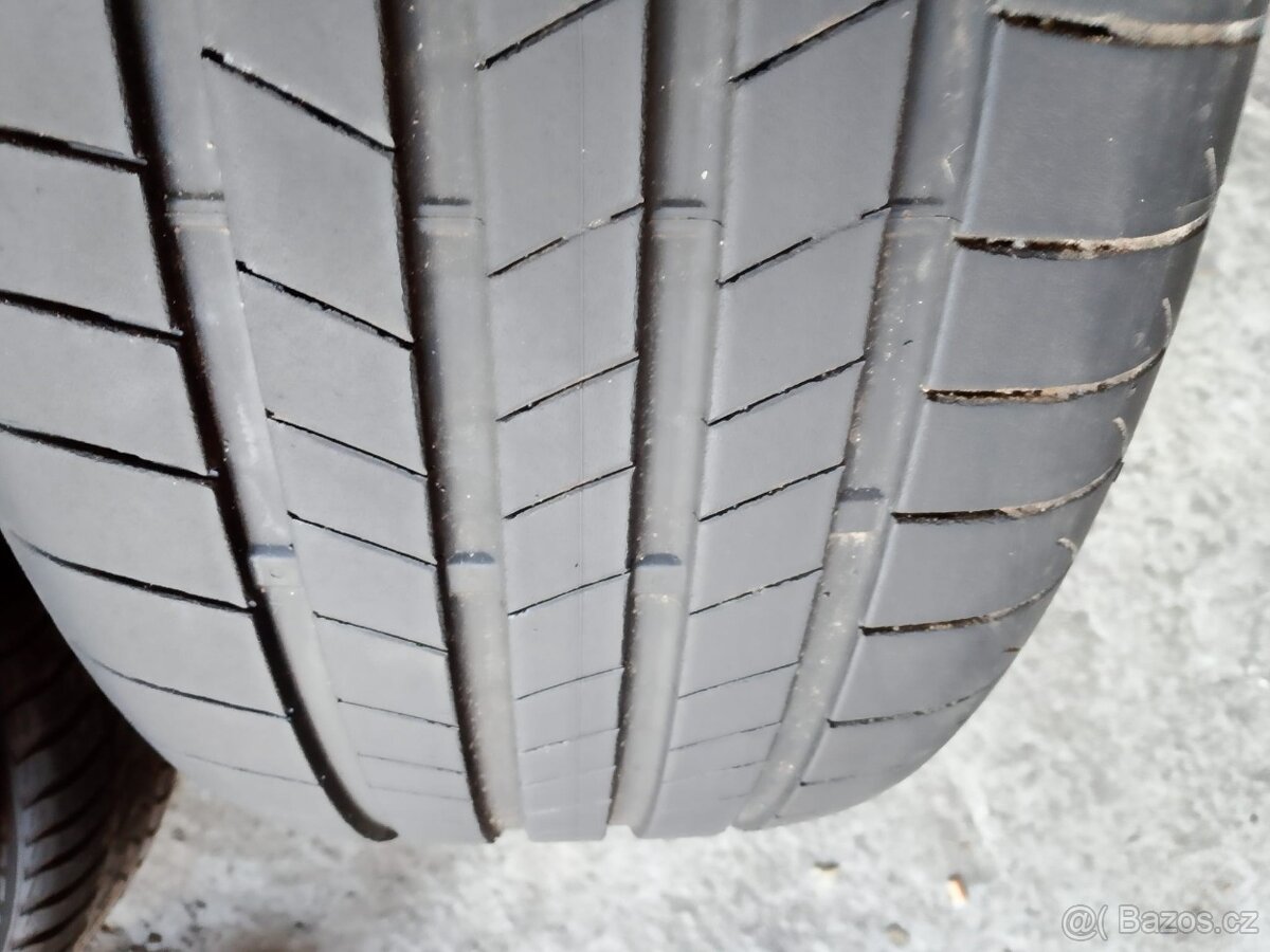 235/65/17 215/35/18 235/45/20 235/45/21 kusovka - 4