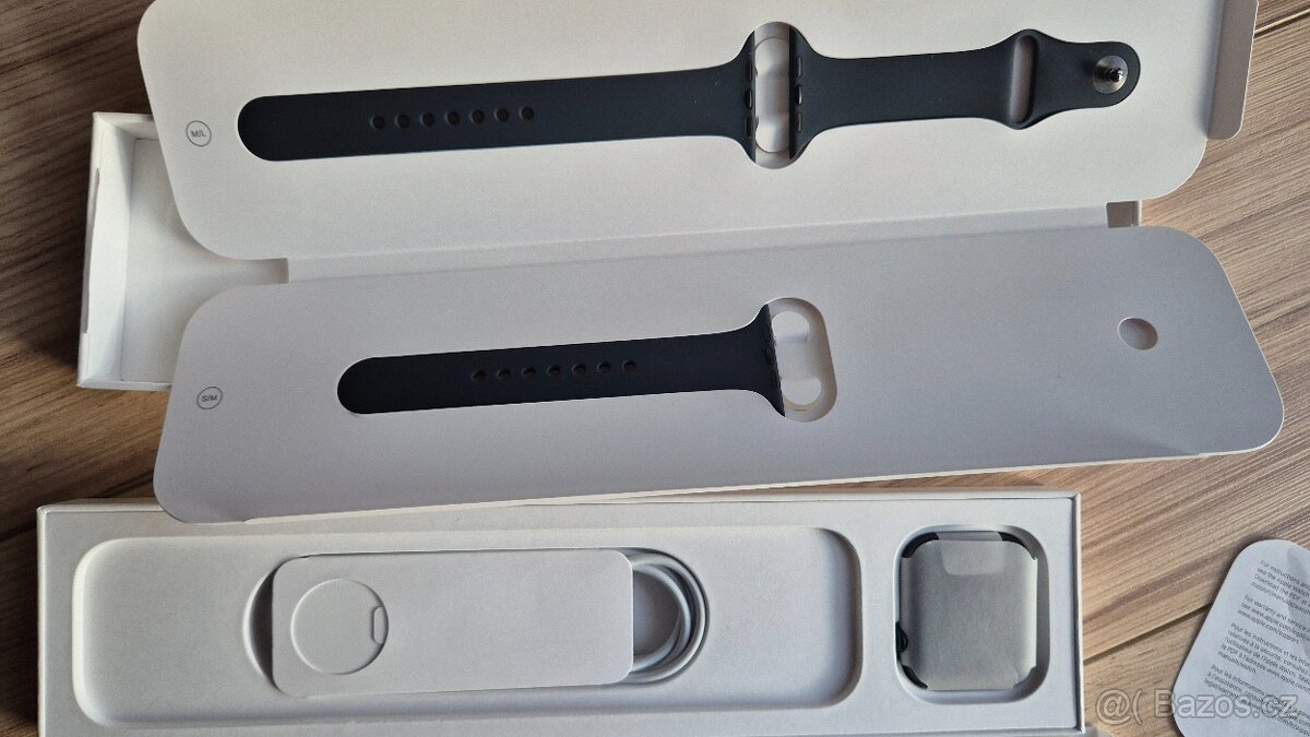 Chytré hodinky Apple Watch SE (2nd Gen) 44mm Midnight Sport - 4