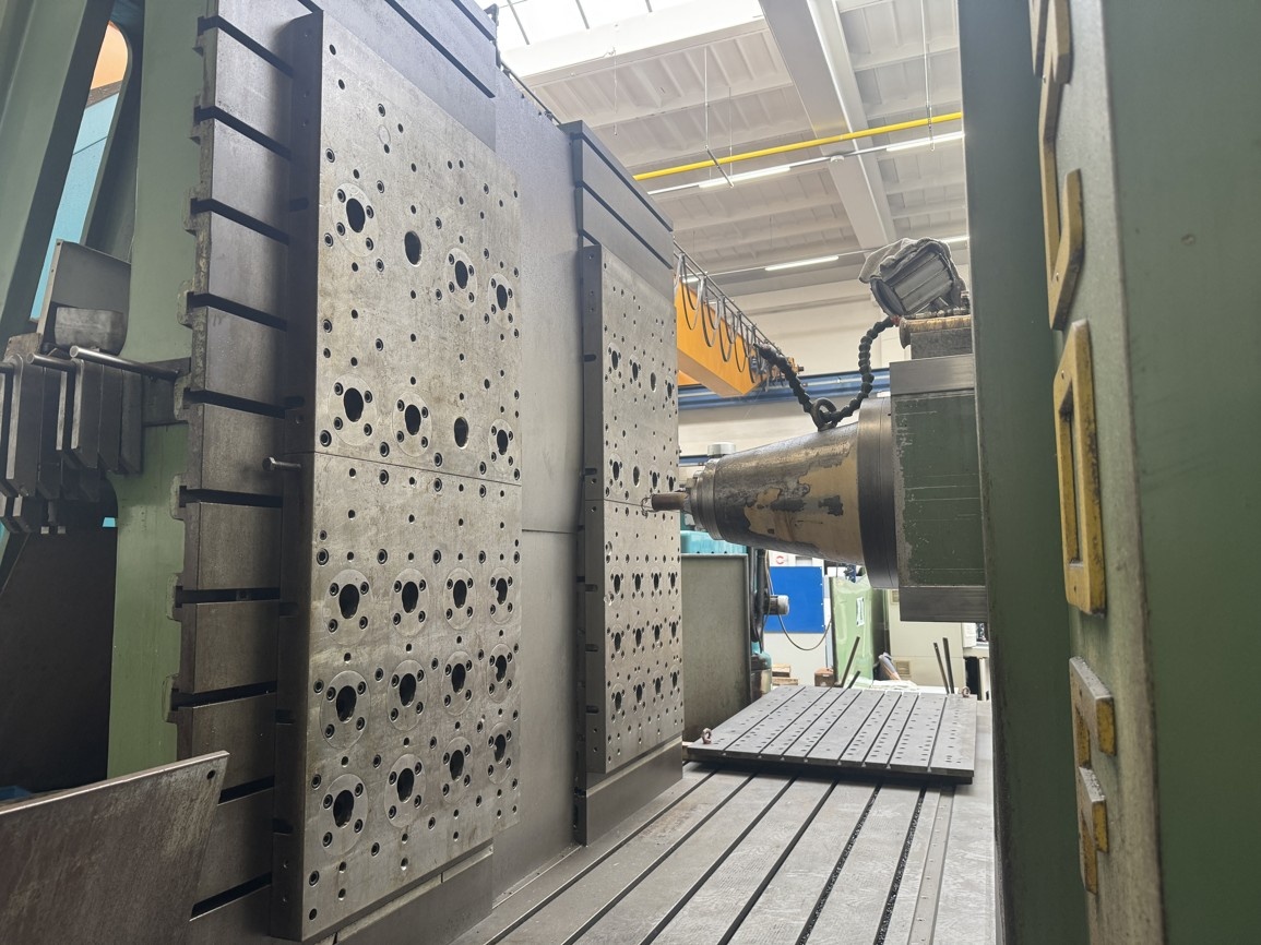 Frézka stolní MECOF CS105 CNC - 4