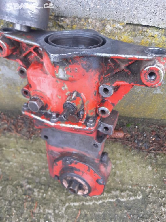 Prodám převodovku k malotraktorům tera vari funkční horší sp - 4