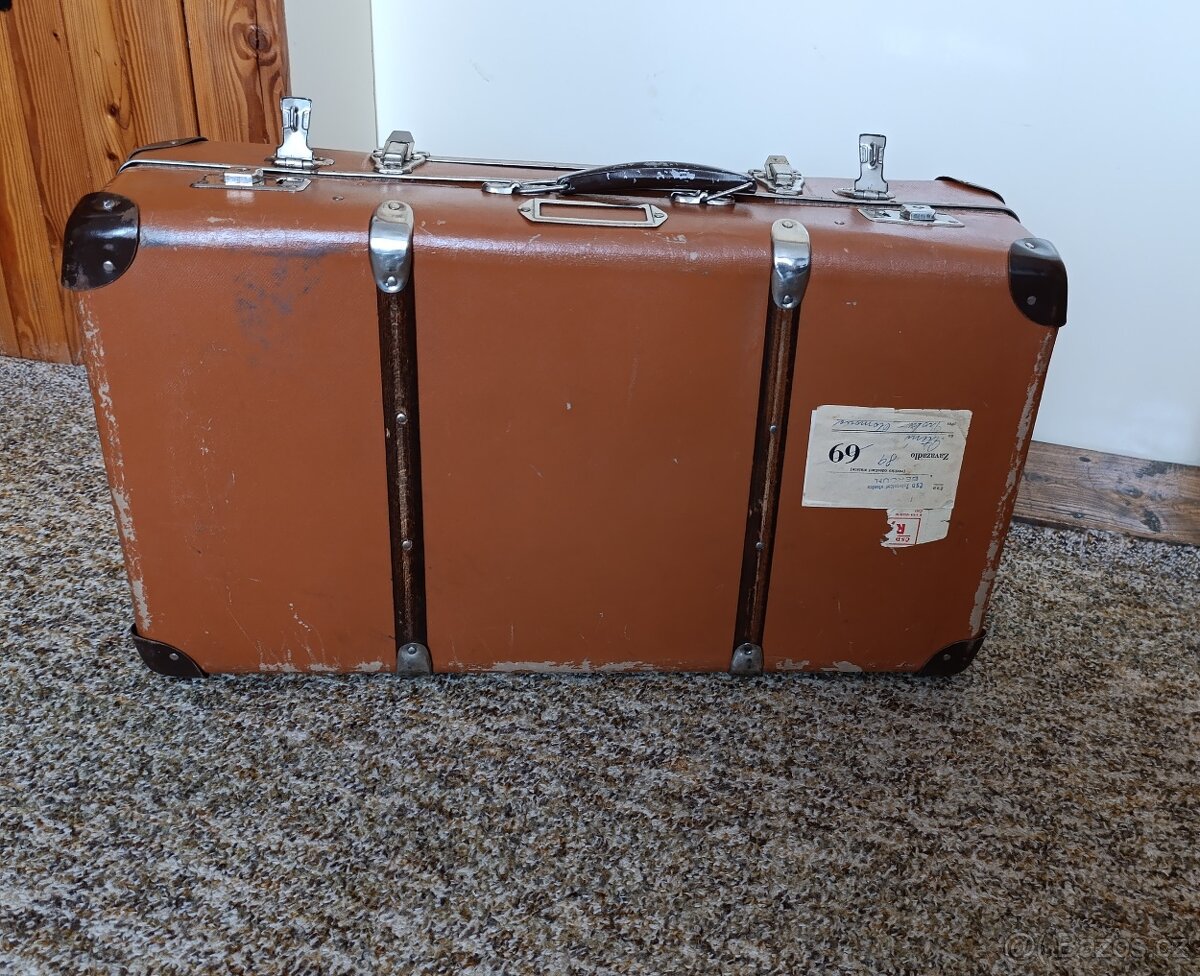 Kufry, retro, staré - 4