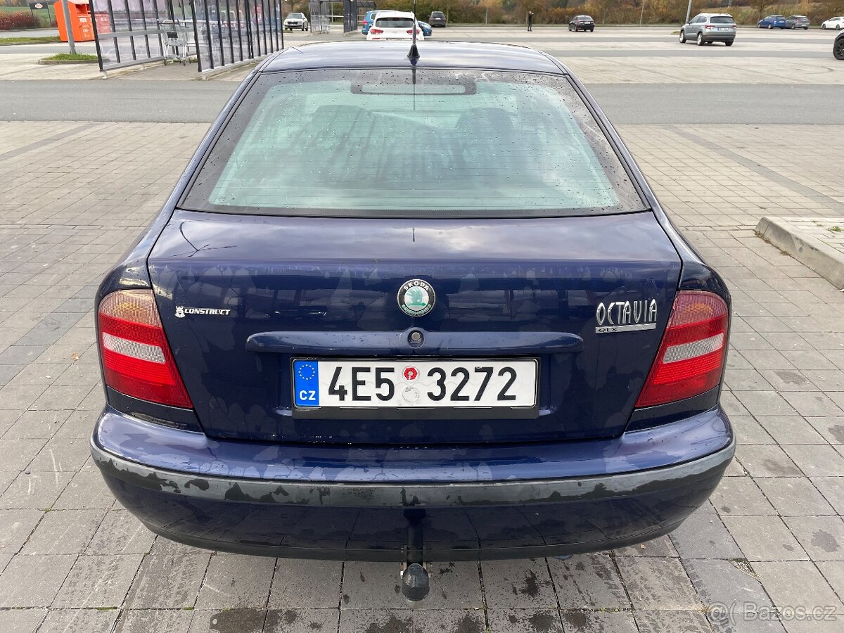 Škoda Octavia 1.6i GLX 55kW - 4