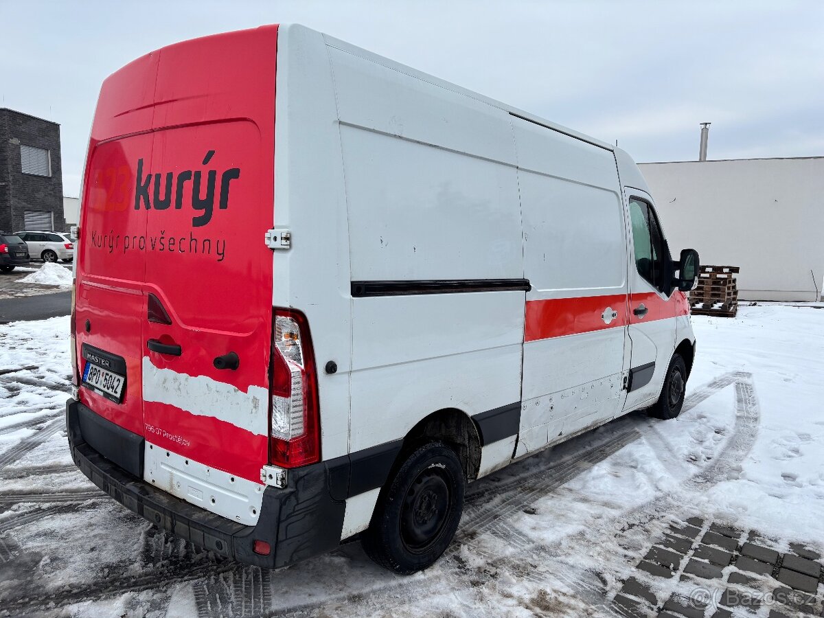 Renault Master 2.3 dCi L2H2 – 2012 - 4