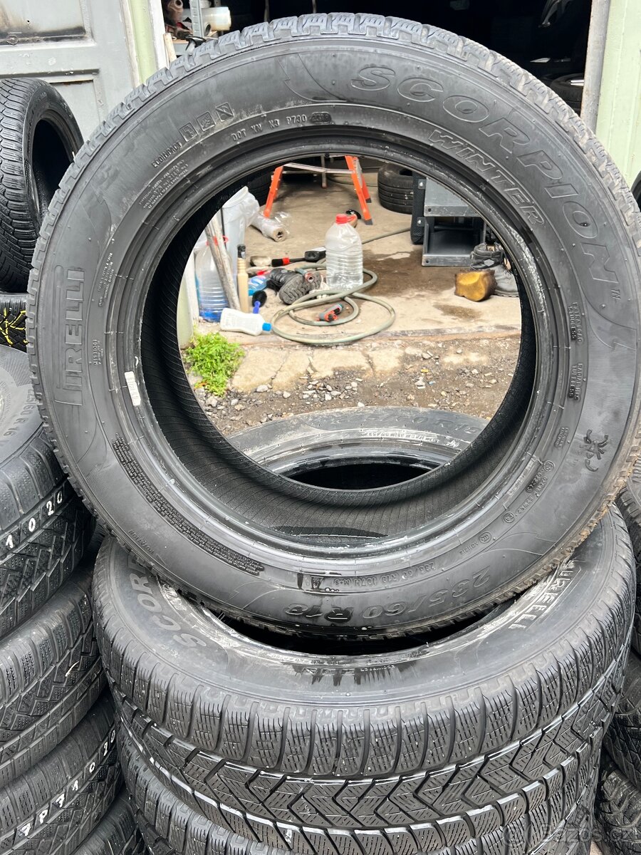 Zimní pneu Pirelli 235/60/18 - 4