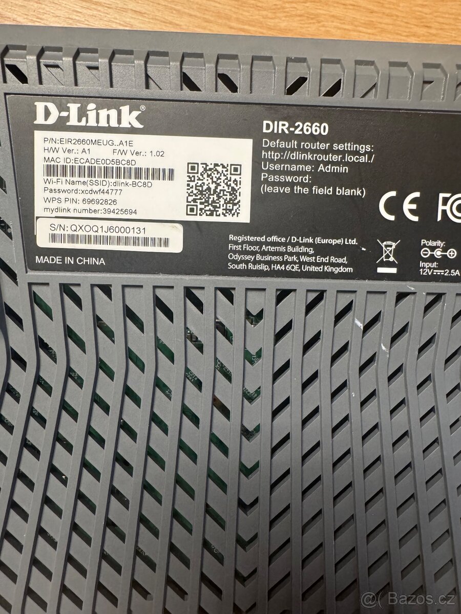 Prodám dvoupásmový wifi router D-link DIR-2660 - 4