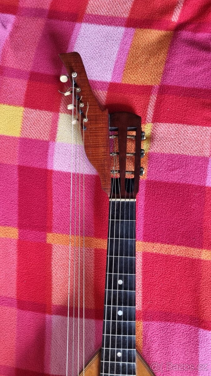 10ti strunný celomasivní nástroj - 4