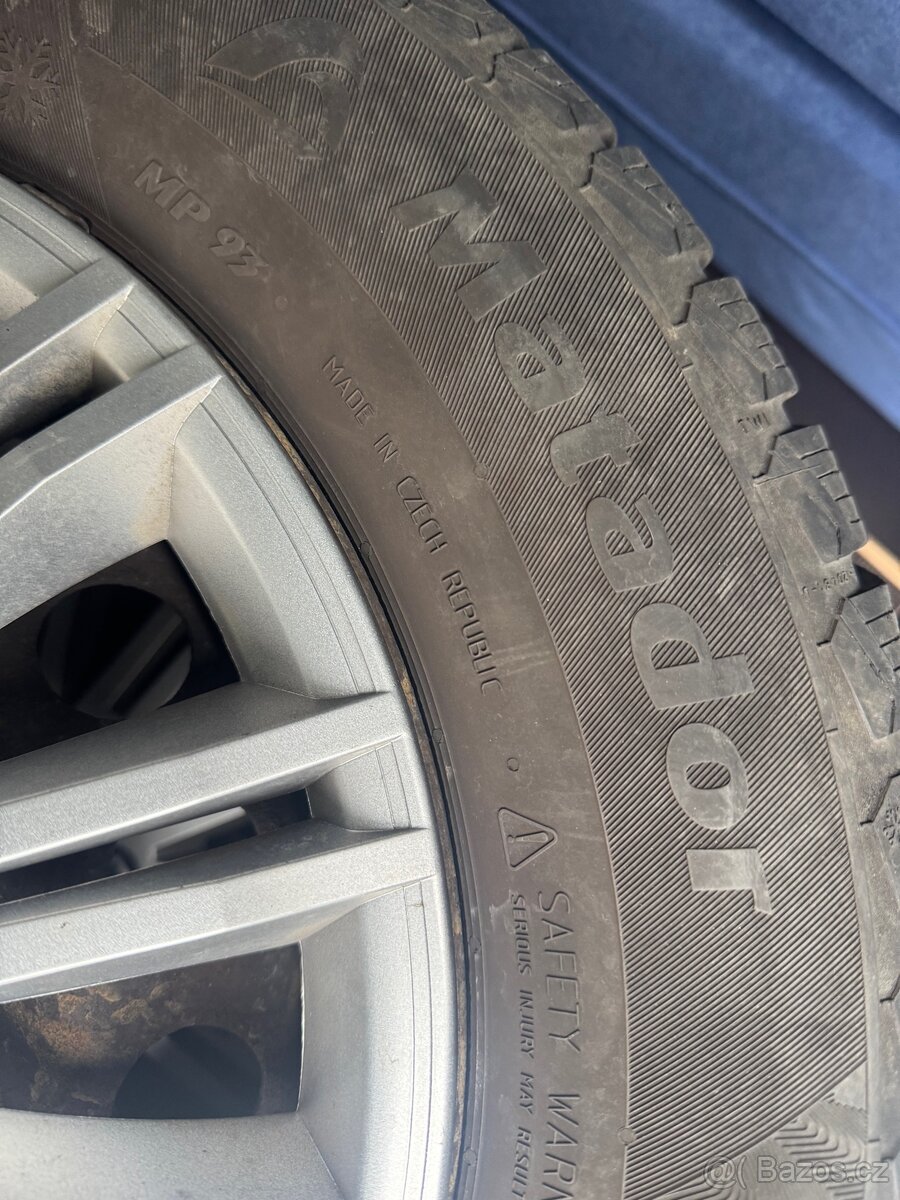 Plechy + 195/65 R15 - 4