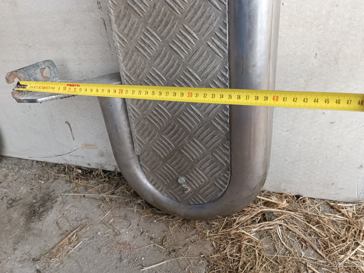 2x nerezové nášlapy offroad 174cm x 50cm
