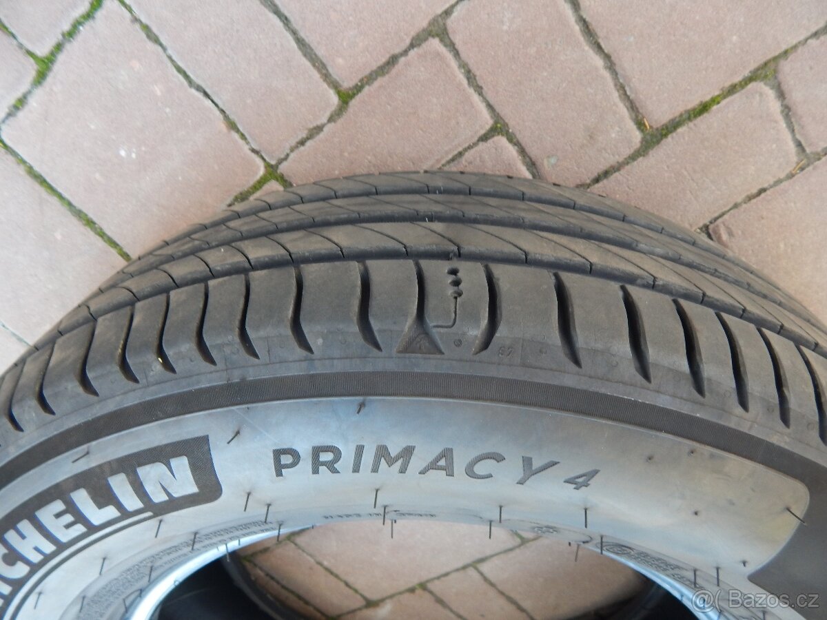 prodám pneu MICHELIN 215-70-R16 4KS Nové -777192525 - 4