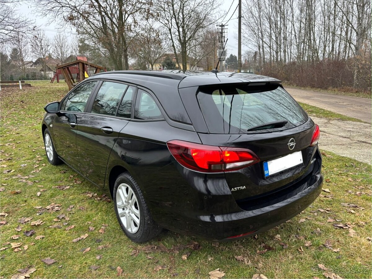 Opel Astra Sport Tourer ST 1.6 CDTI S&S 110k ECOTEC Dynamic - 4
