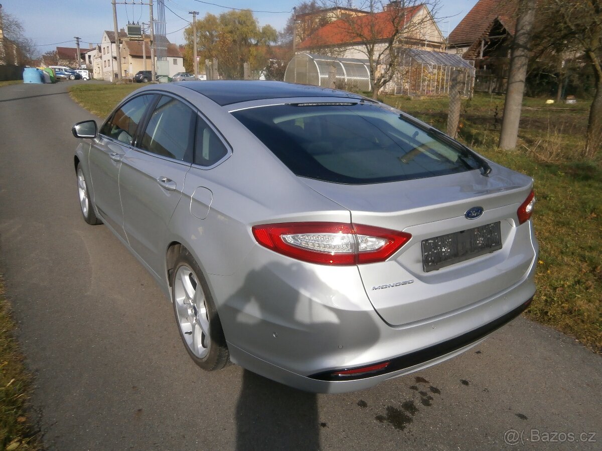 Ford Mondeo 1.5 i Eco Bost 118 KW Titanium - 4