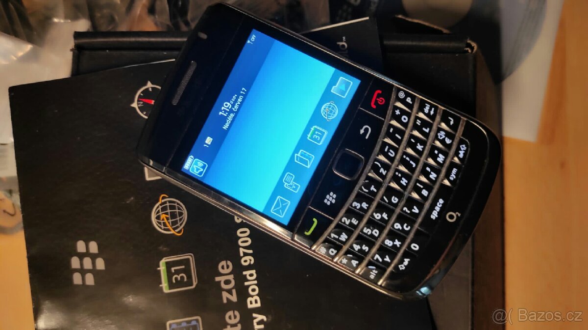 BlackBerry Bold 9700 - 4