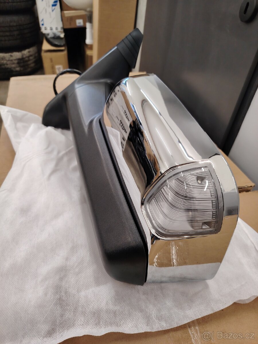 Zrcátko RAM 1500DS - 4