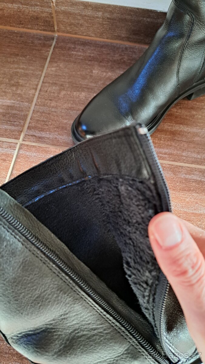 Dámské kožené nízké kozačky vel.40 - 4