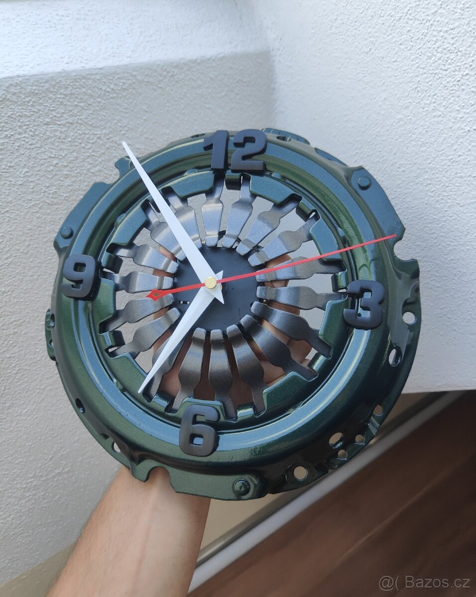 Hodiny z přítlačného kotouče - 4