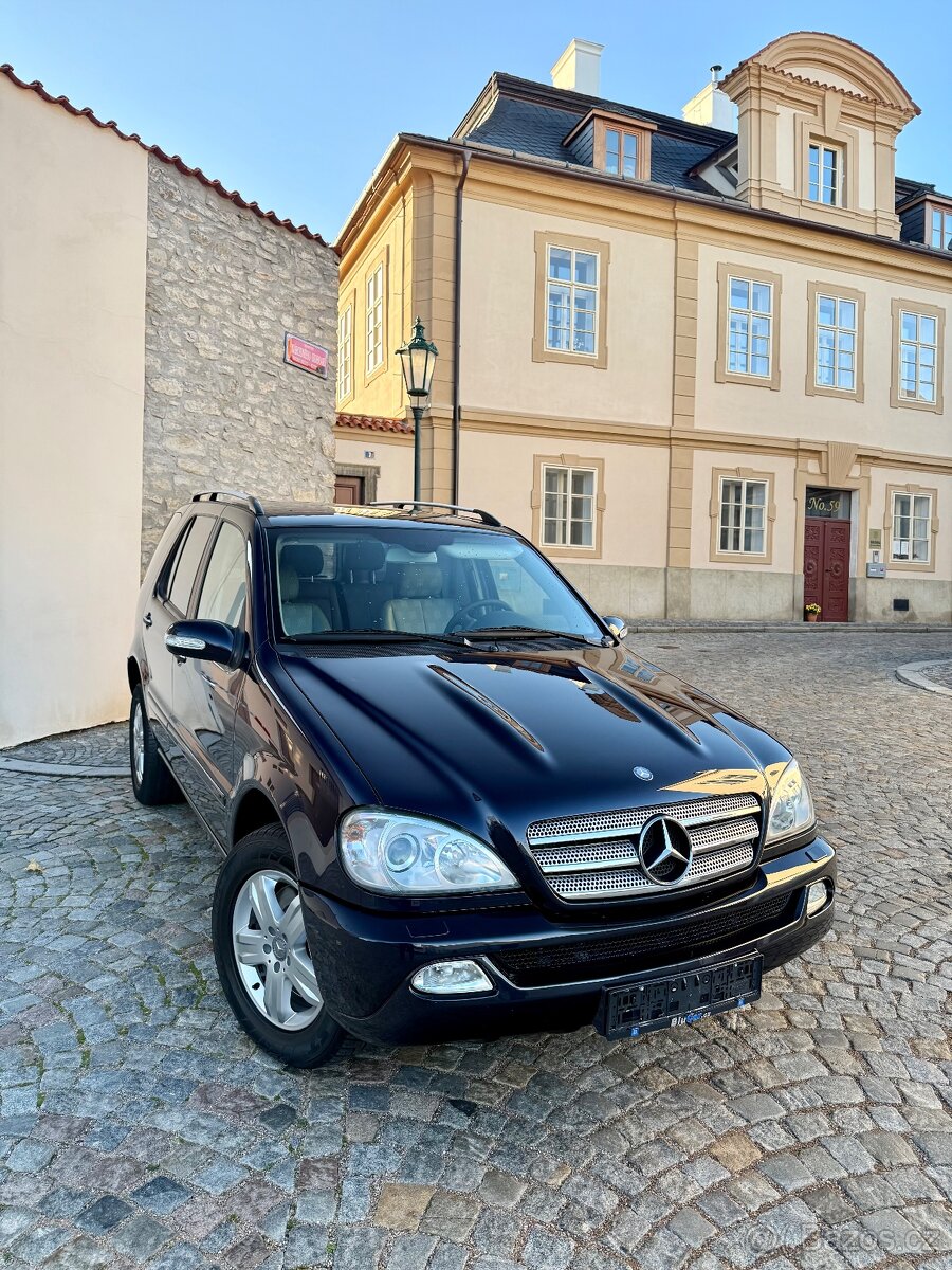 Mercedes Benz ML 270CDi Special Edition 1.Maj Serviska - 4