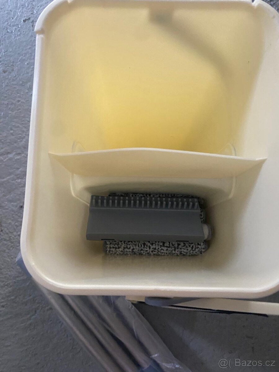 Nová sada Mopů s teleskopickou násadou. - 4