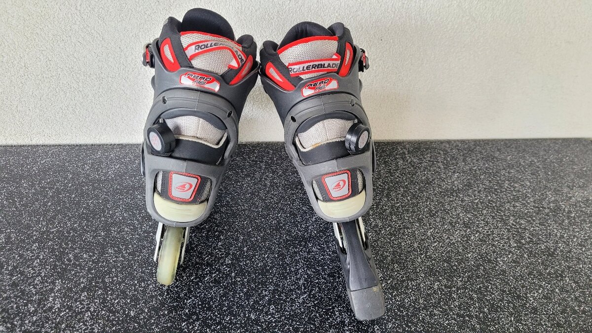 Kolečkové brusle rollerblade vel.42 - 4