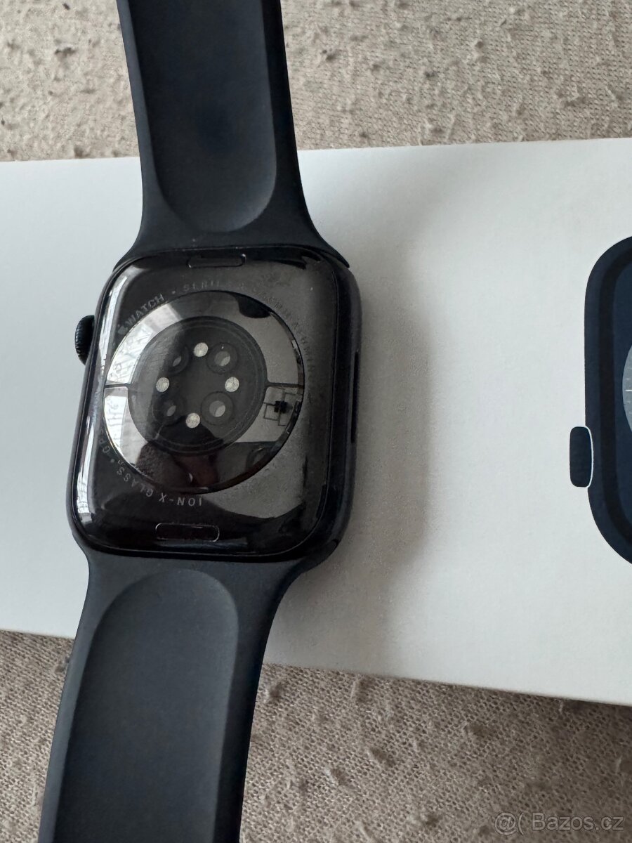 Apple Watch series 8 45mm - 4