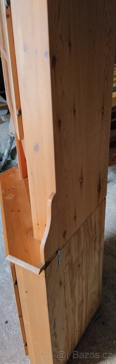 Rohová skříň masivní dřevo - 4