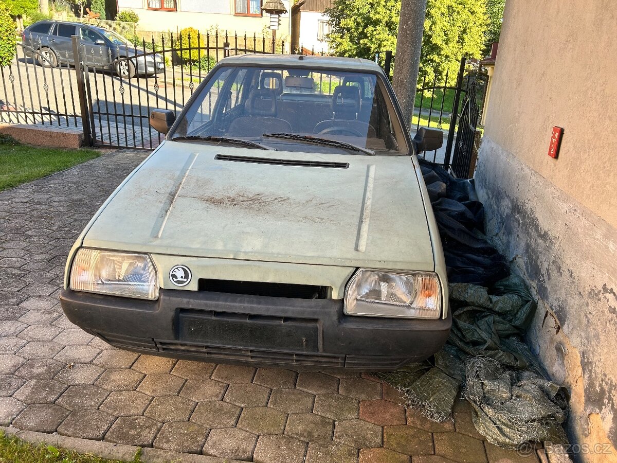 Prodám Škoda favorit 136l - 4