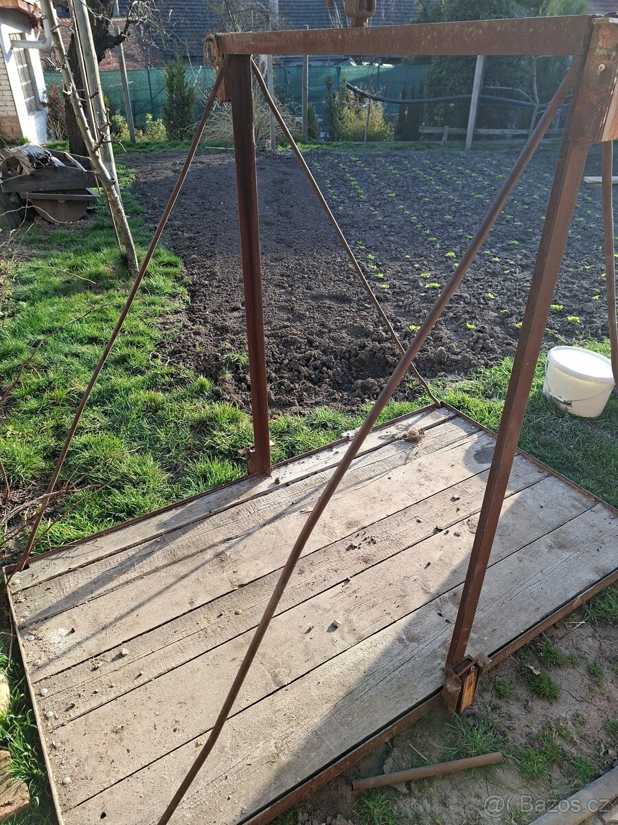 Stavební vrátek - 4