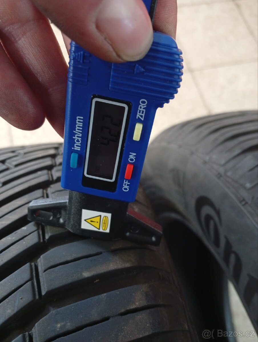 Celoroční 225/55R18 - 4