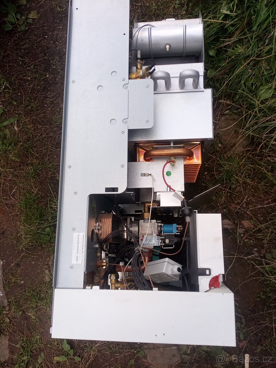 Plynový průtokový kotel Viessmann Vitopend 200 - 4