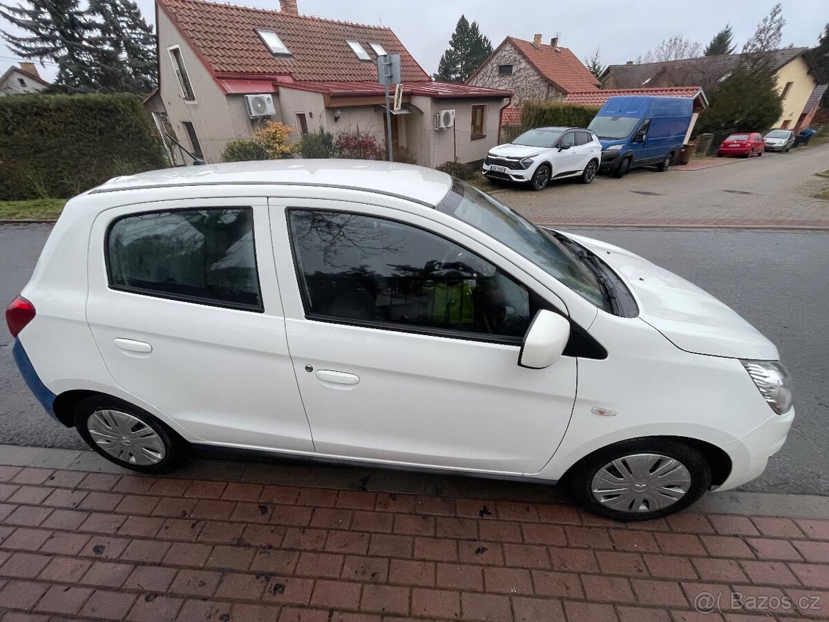 Mitsubishi Space star - 4
