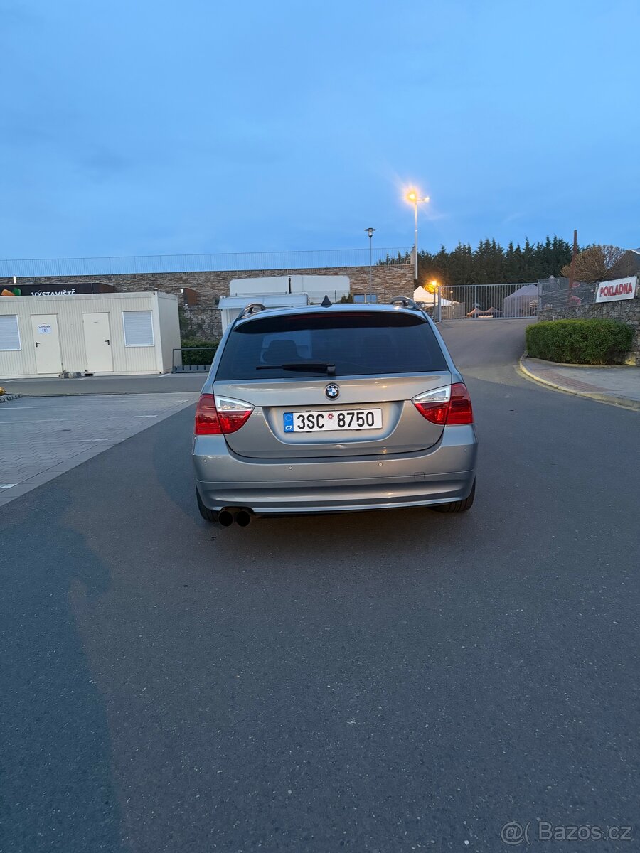 BMW e91 2006 N46b20b - 4