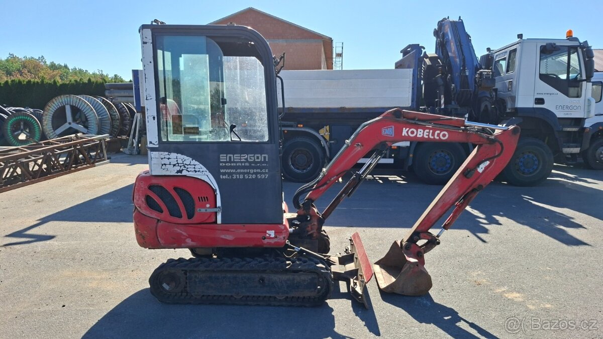 KOBELCO CNH E18 - 4