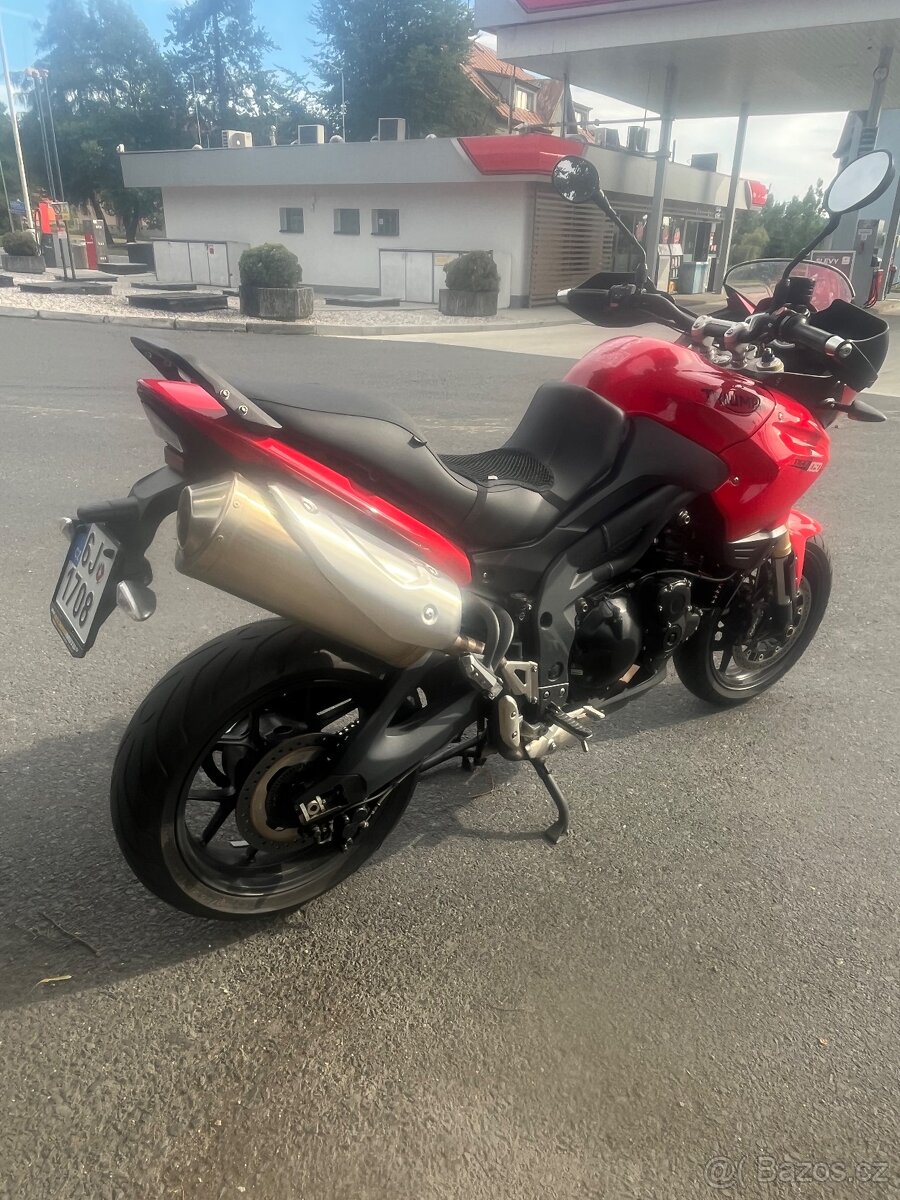 Triumph Tiger 1050 - 4